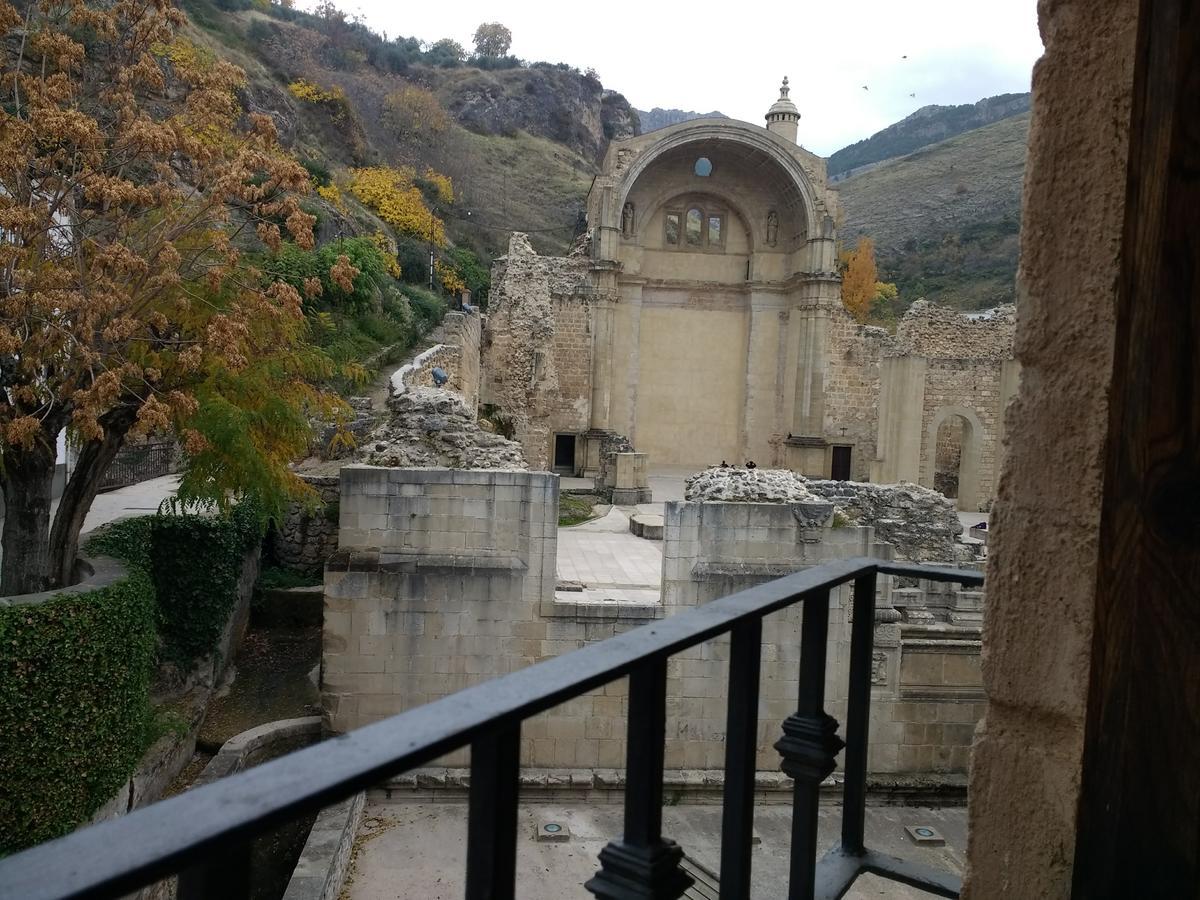 Apartamentos Asador De La Plaza Vieja Cazorla Kültér fotó
