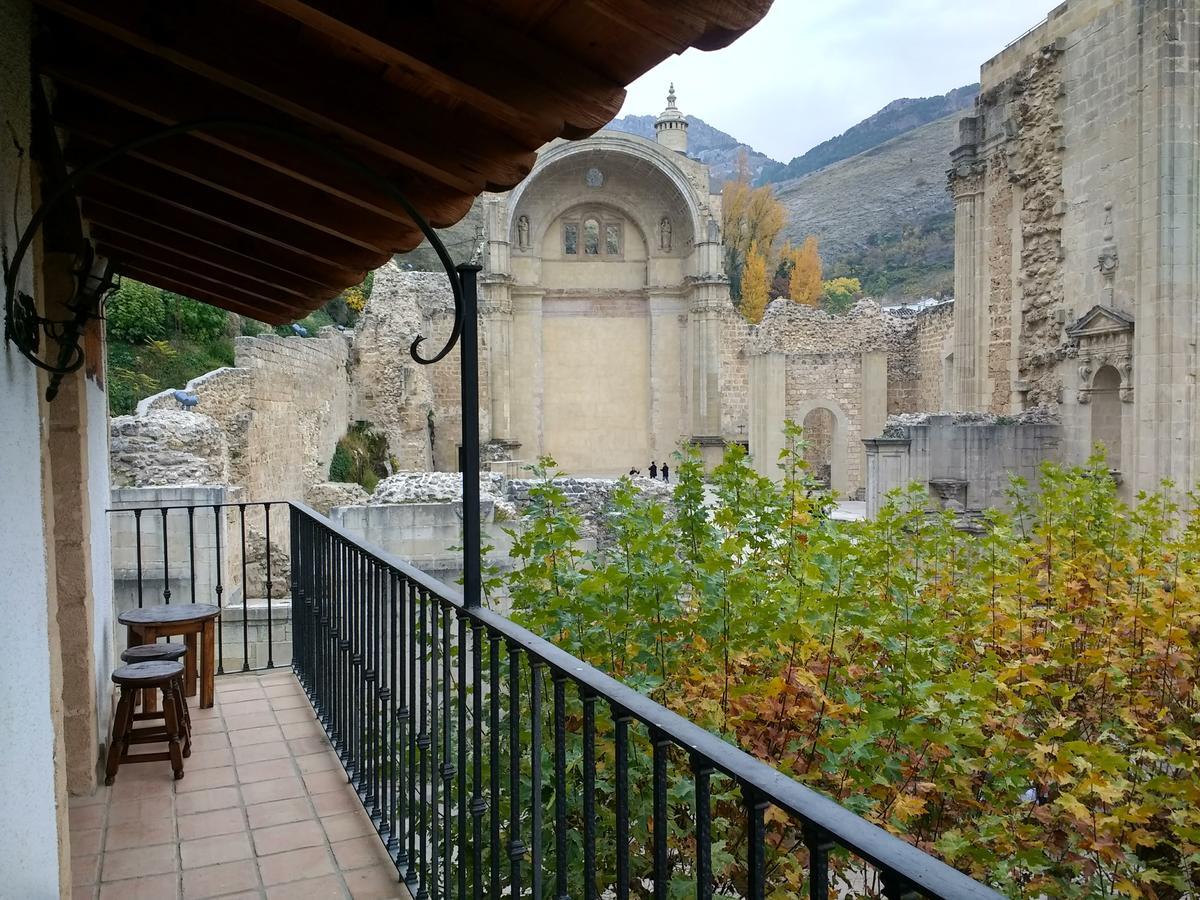 Apartamentos Asador De La Plaza Vieja Cazorla Kültér fotó